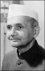 Lal Bahadur Shastri Quotes, Quotations, Sayings, Remarks and Thoughts