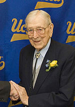 John Wooden Quotes, Quotations, Sayings, Remarks and Thoughts